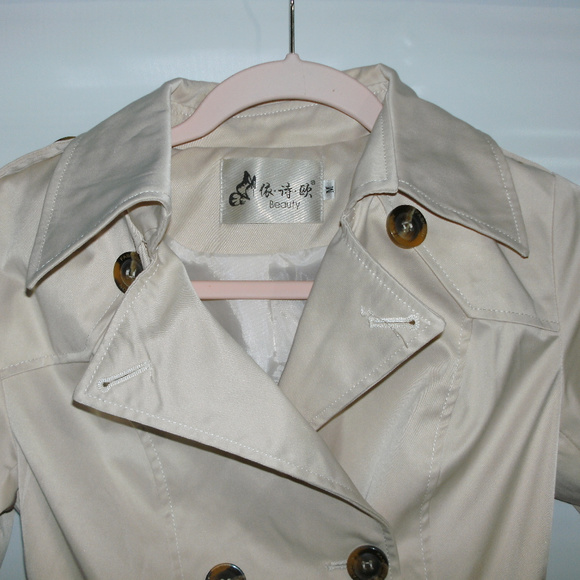 Beauty Khacki Short Belted Jacket - Picture 2 of 5